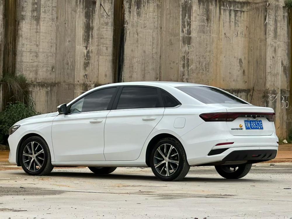 Geely Emgrand