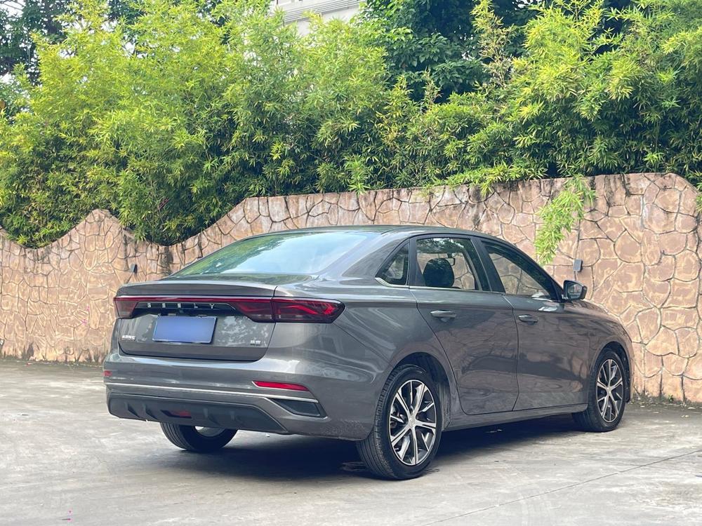 Geely Emgrand