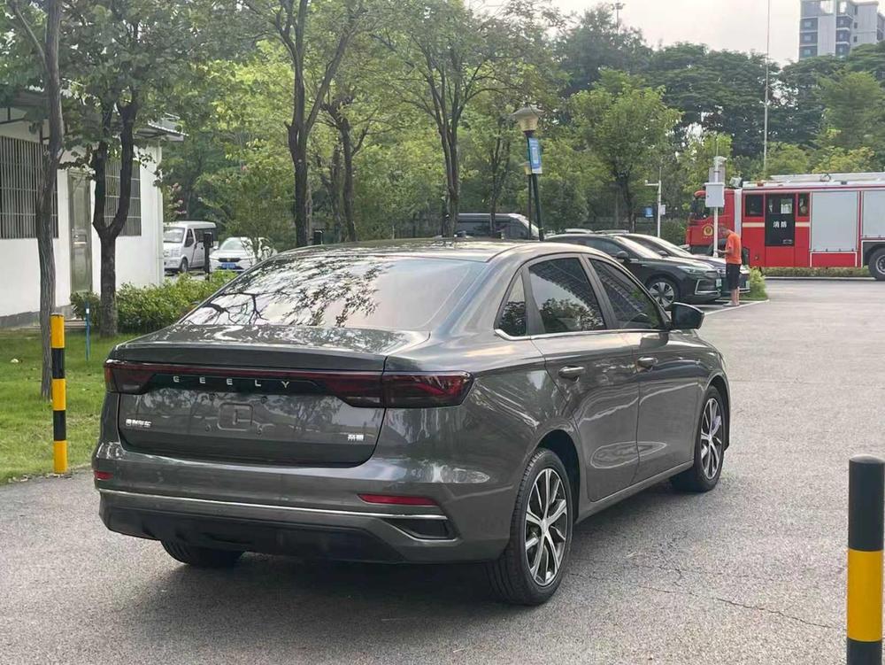 Geely Emgrand