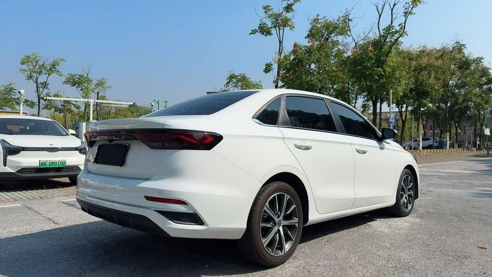 Geely Emgrand