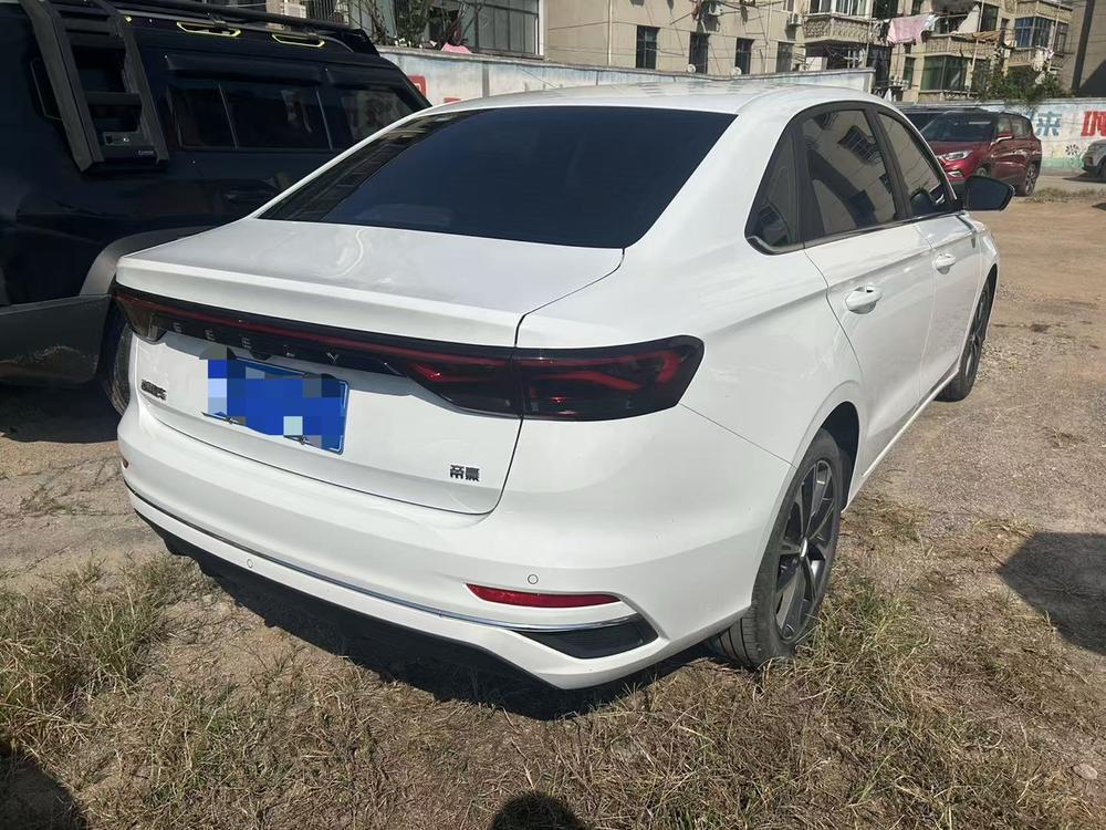 Geely Emgrand