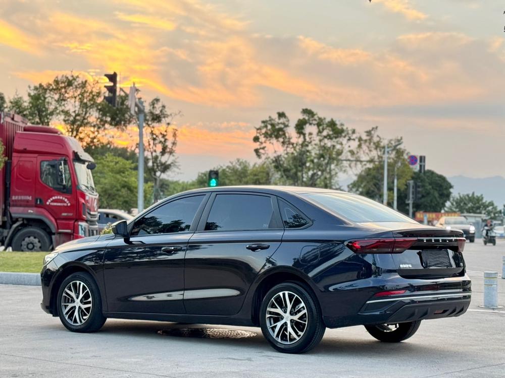 Geely Emgrand
