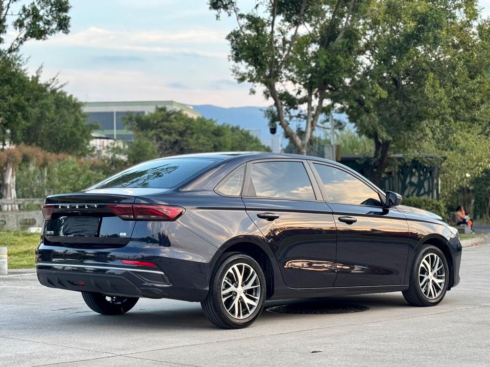 Geely Emgrand