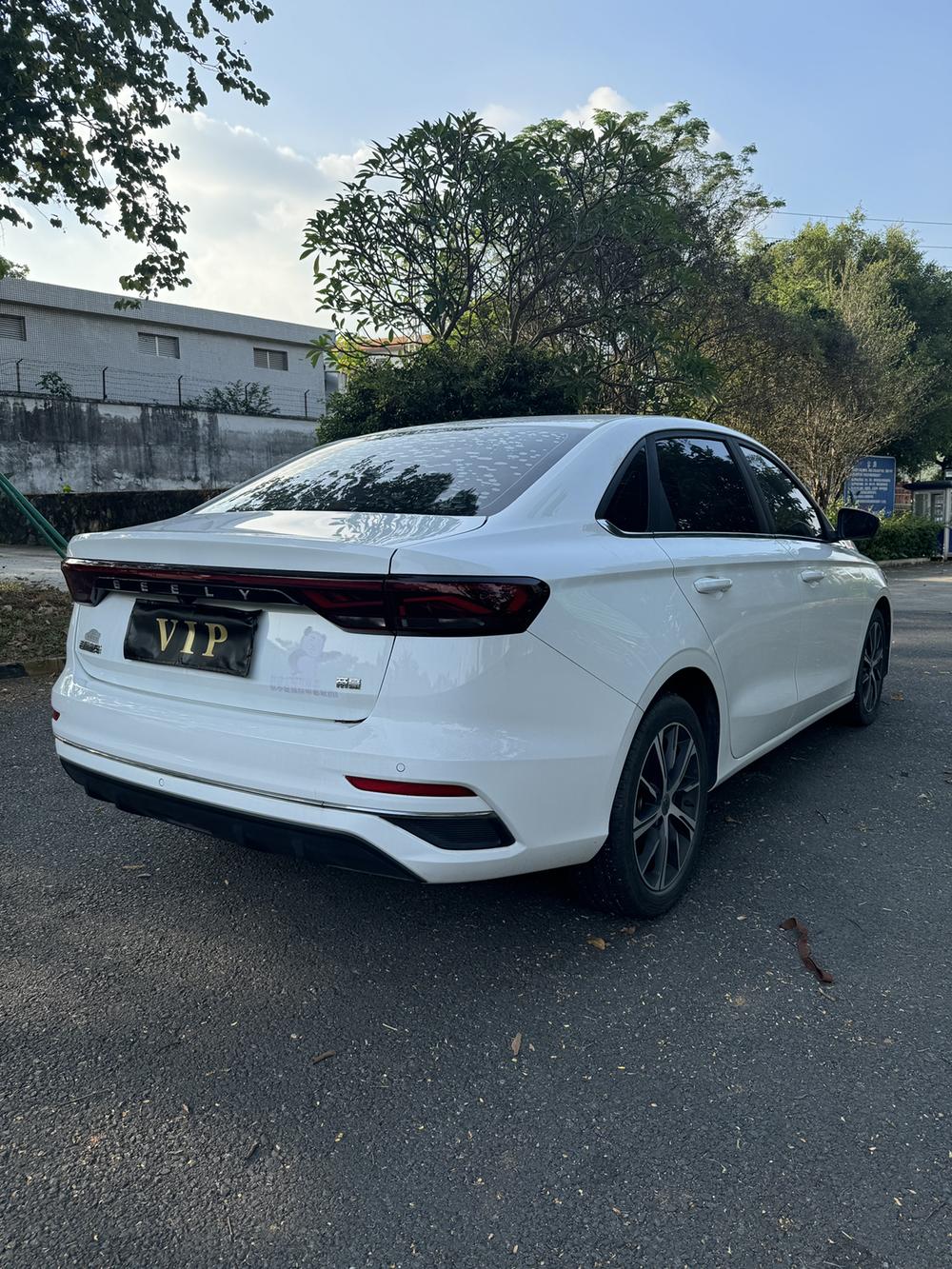 Geely Emgrand