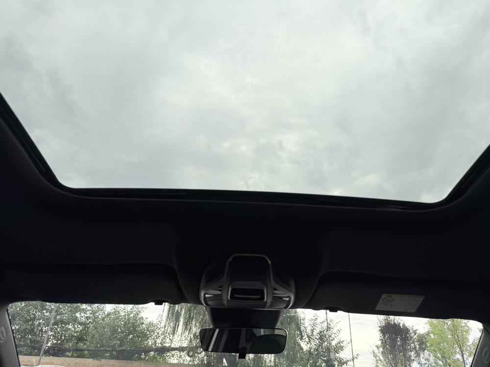 Geely Haoyue L