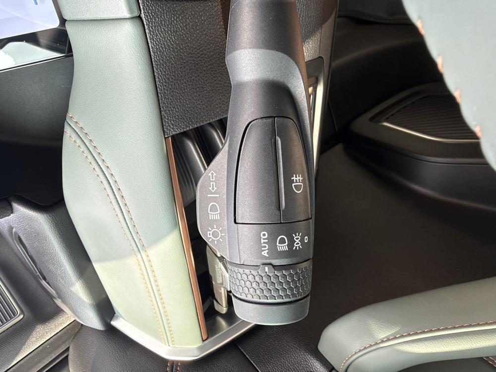 Geely Haoyue L