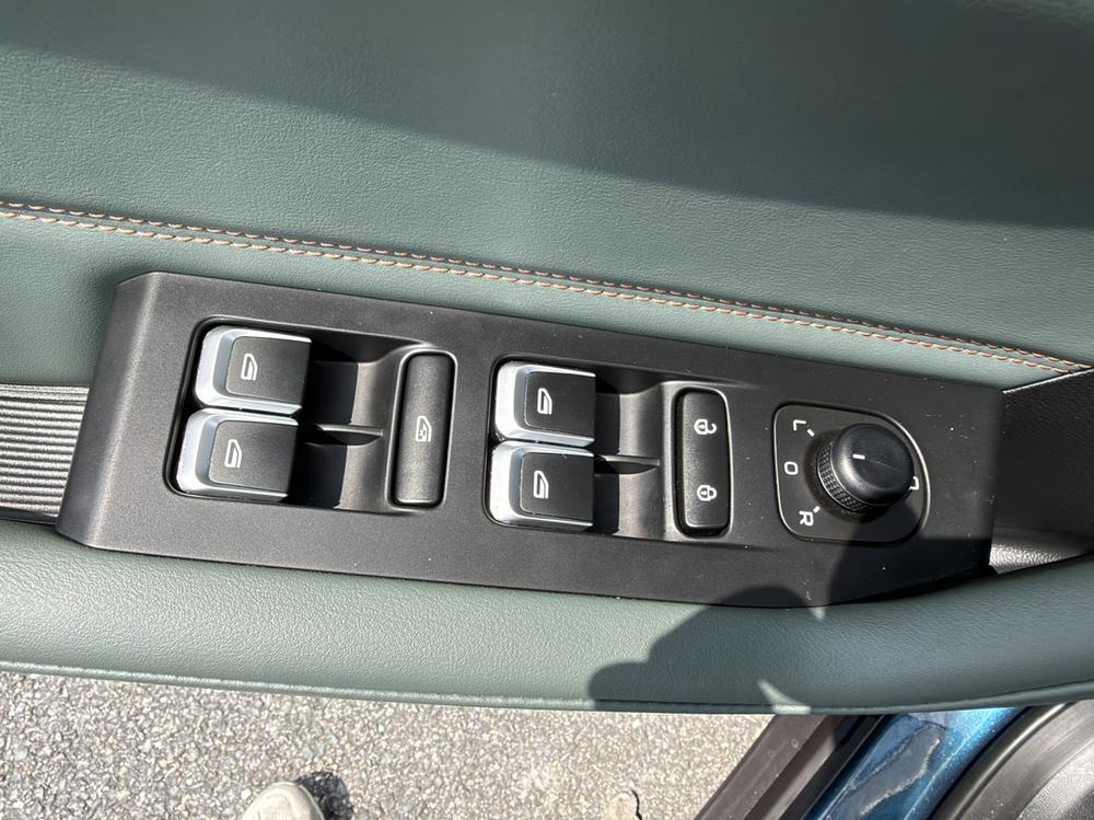 Geely Haoyue L