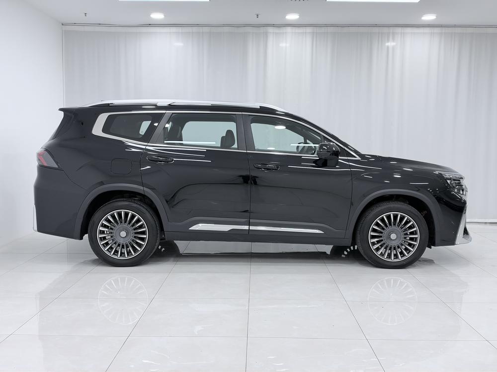 Geely Haoyue L