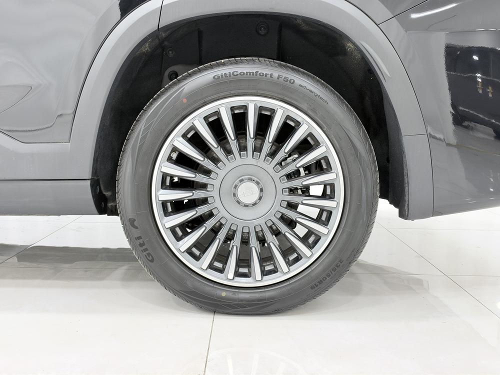 Geely Haoyue L