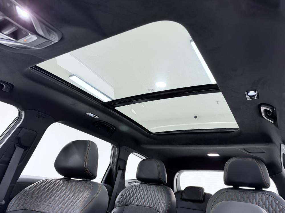 Geely Haoyue L