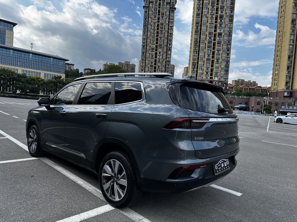 Geely Haoyue