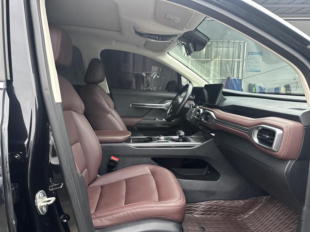 Geely Haoyue