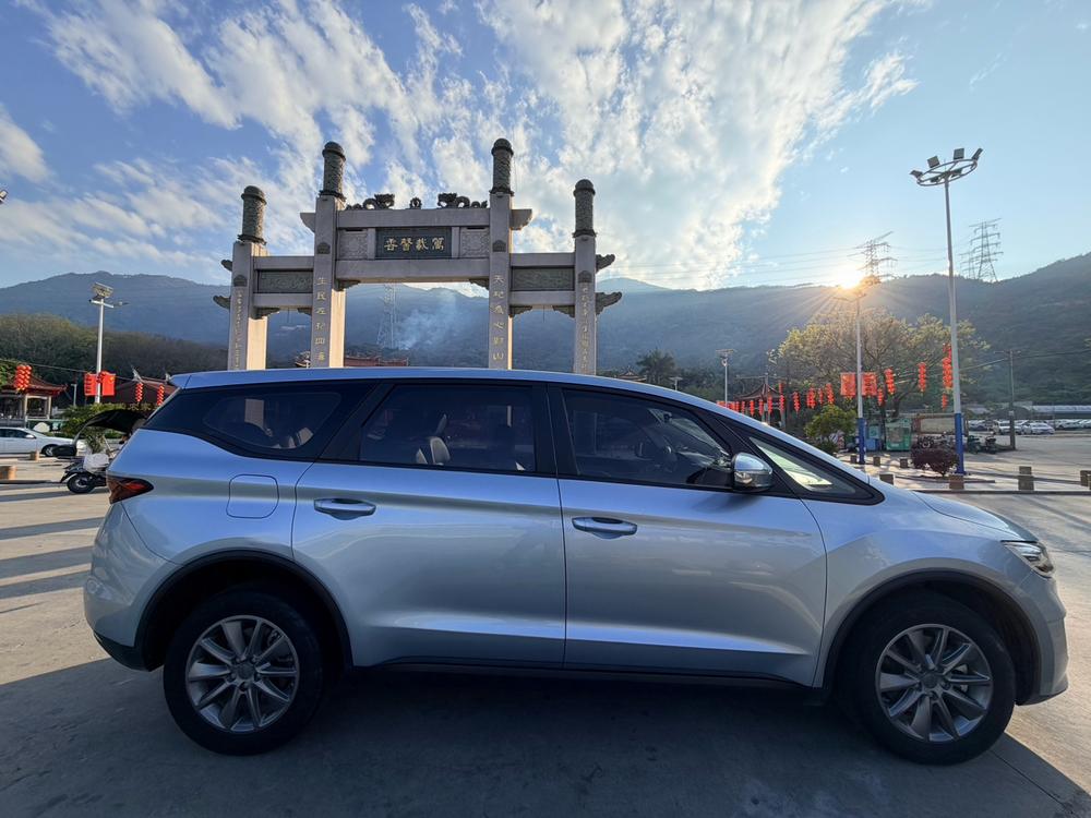 Geely Jiaji