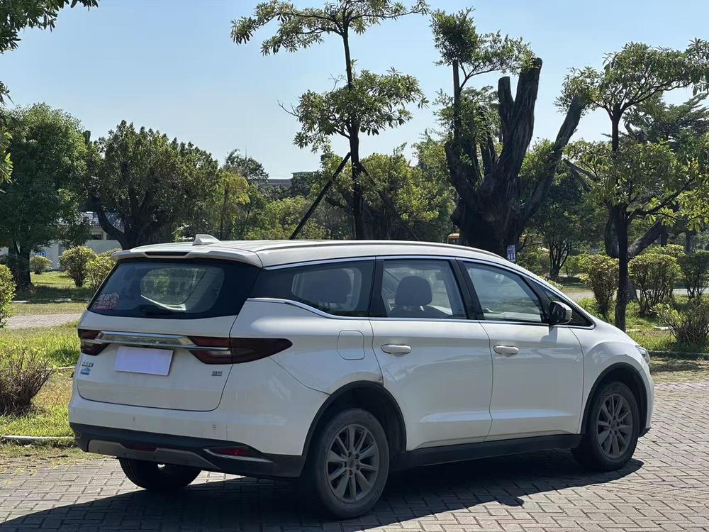 Geely Jiaji