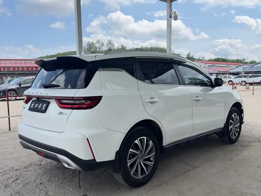 Geely Vision X6