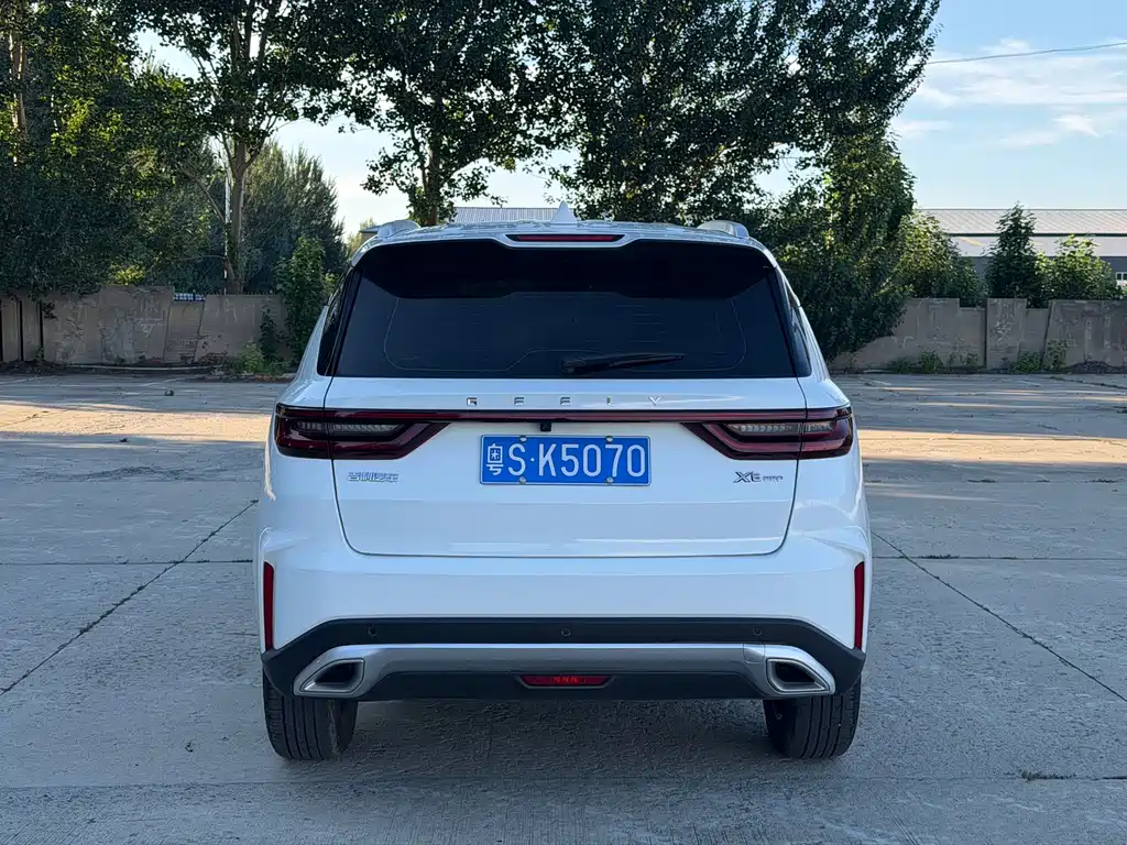 Geely Vision X6