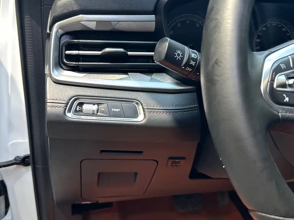 Geely Vision X6