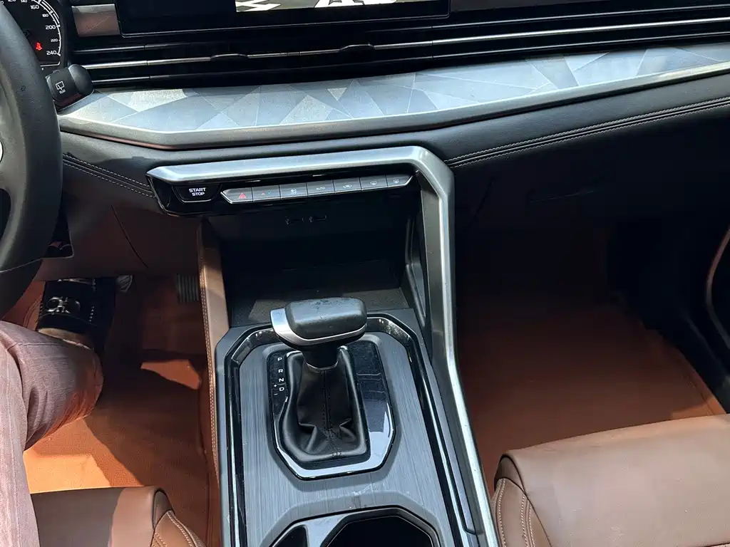 Geely Vision X6