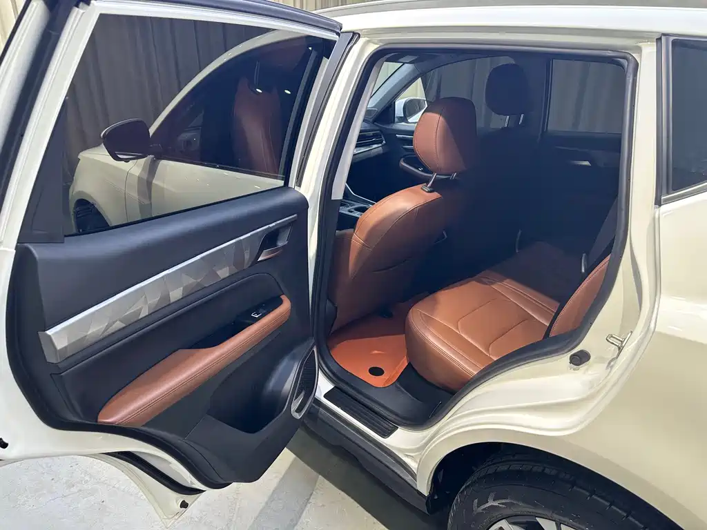 Geely Vision X6