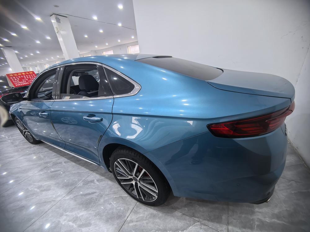 Geely Xingrui