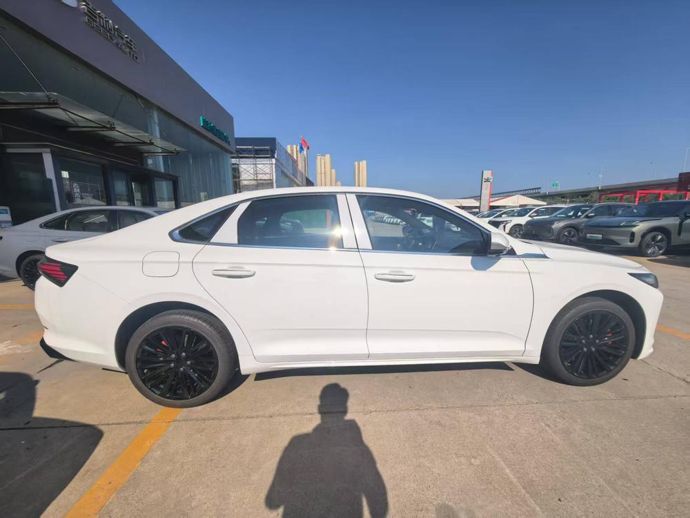 Geely Xingrui