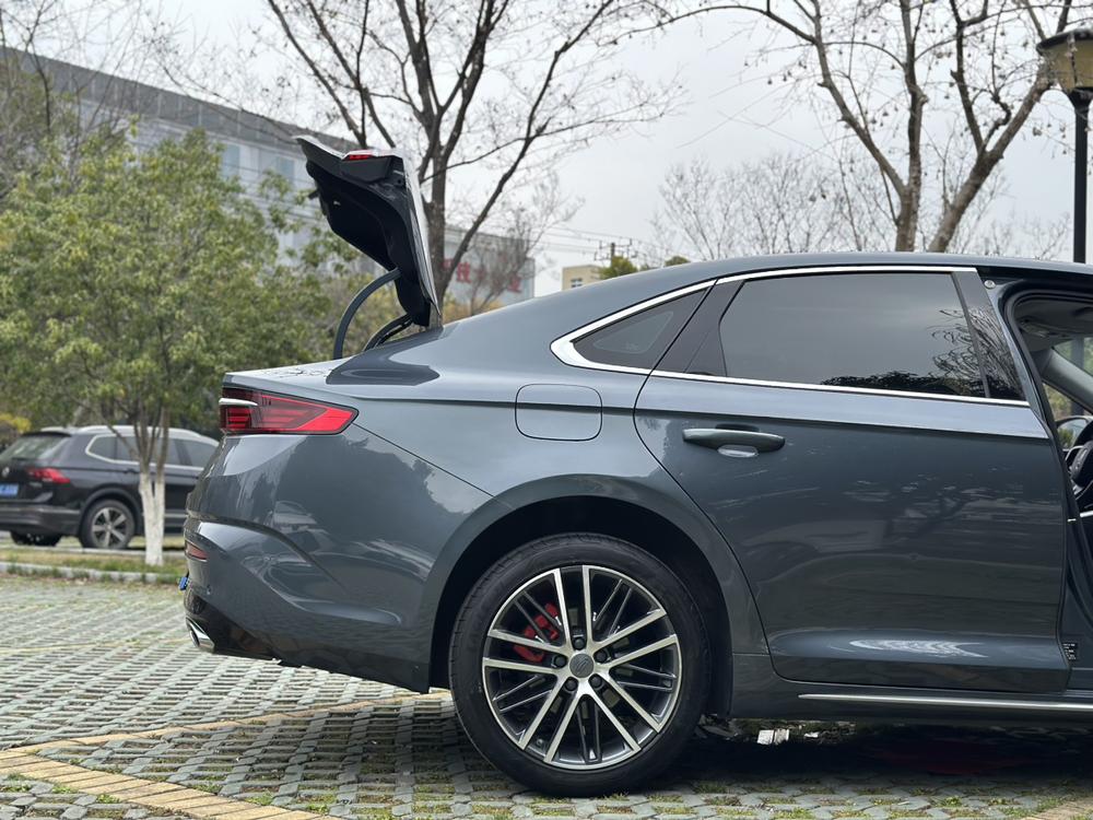 Geely Xingrui