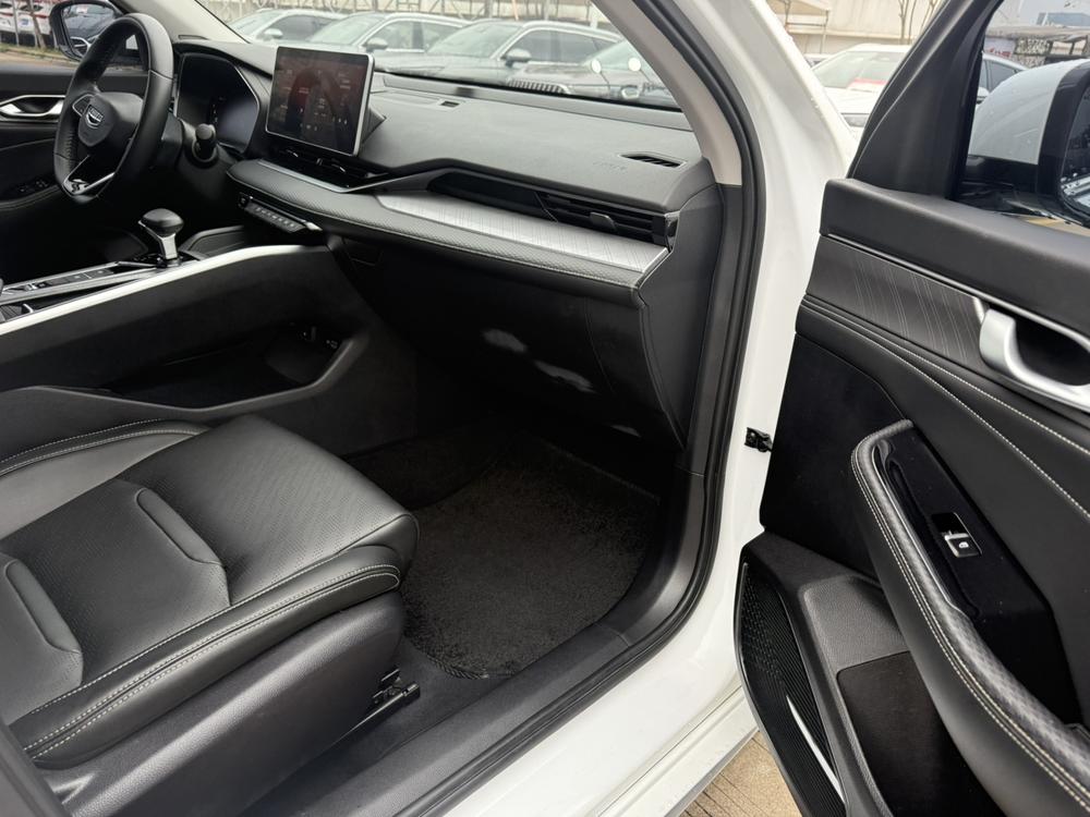 Geely Xingrui