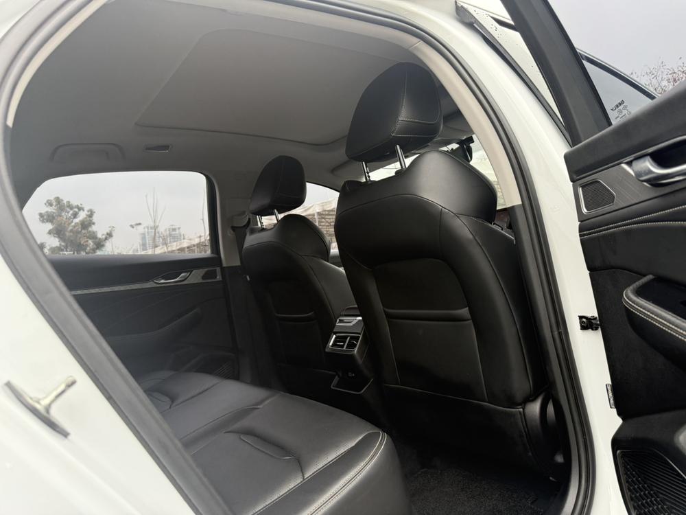 Geely Xingrui