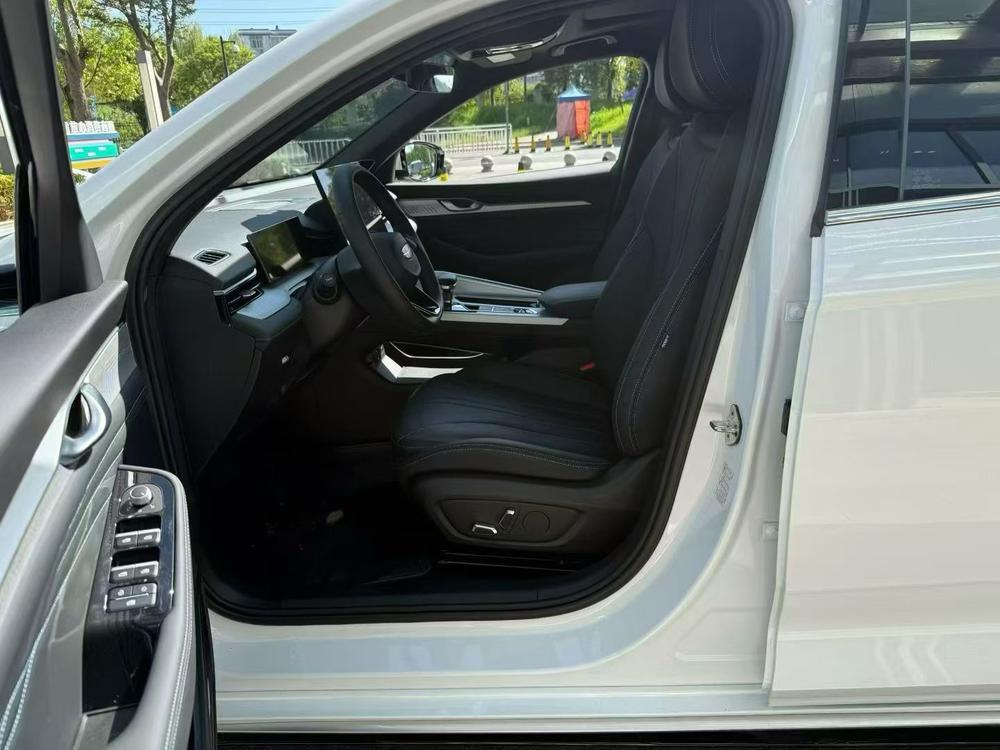 Geely Xingrui