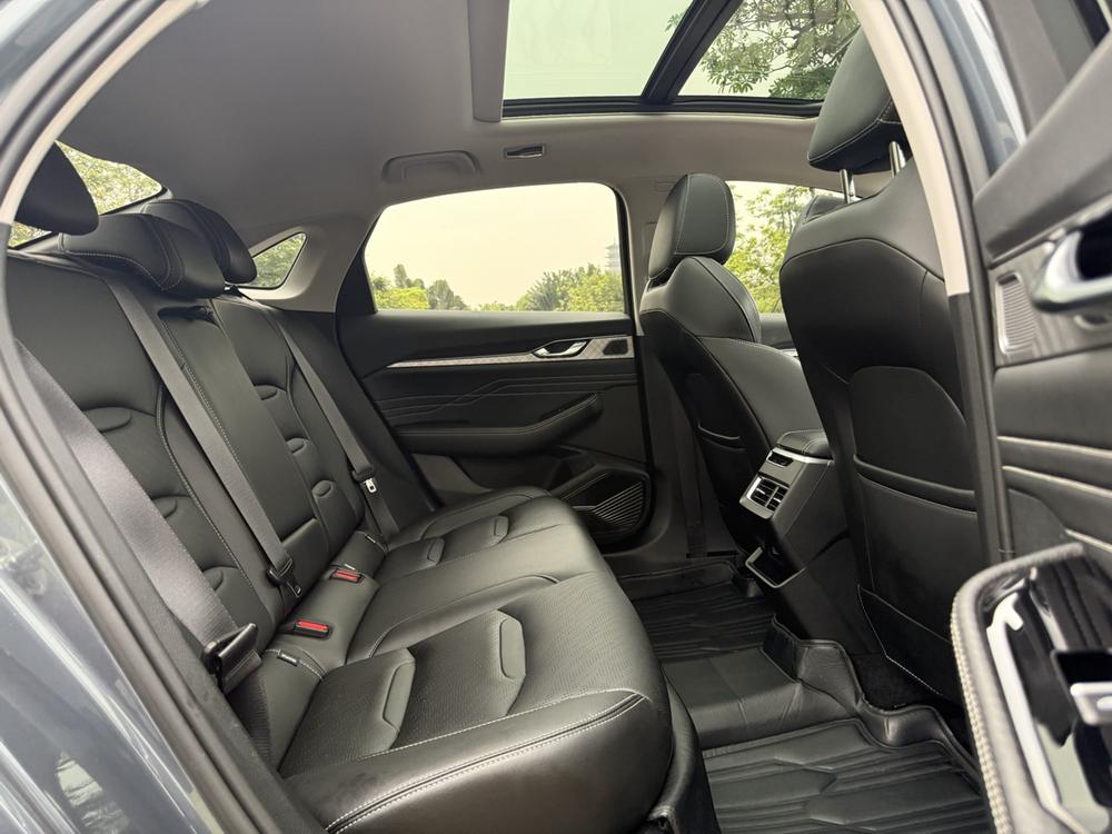 Geely Xingrui