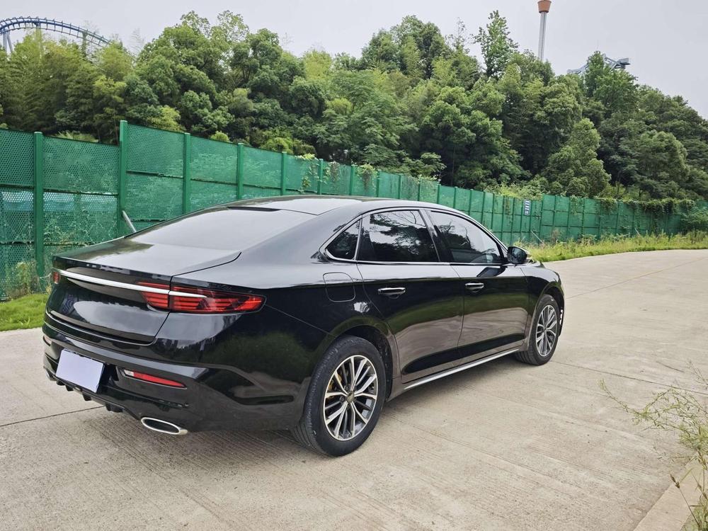 Geely Xingrui