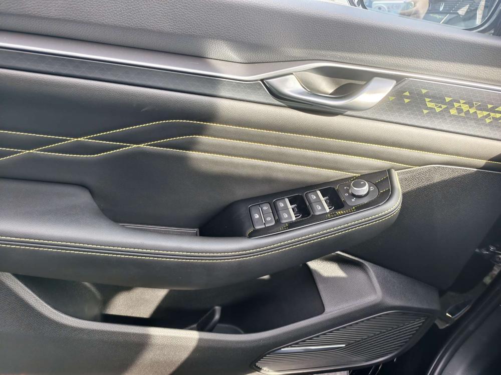 Geely Xingrui