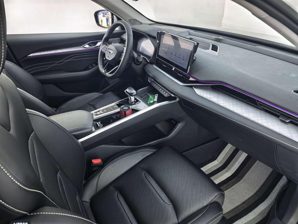 Geely Xingrui