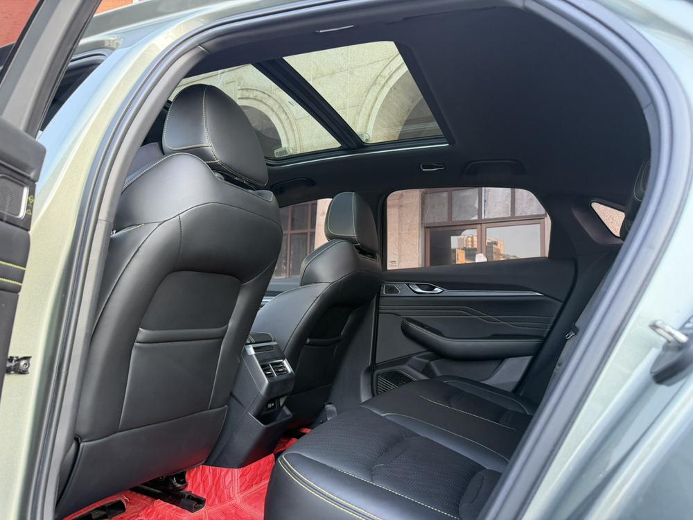 Geely Xingrui