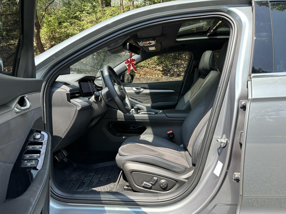 Geely Xingrui