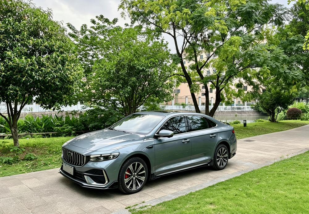 Geely Xingrui