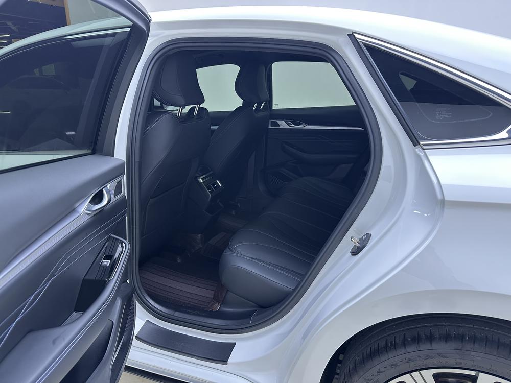 Geely Xingrui