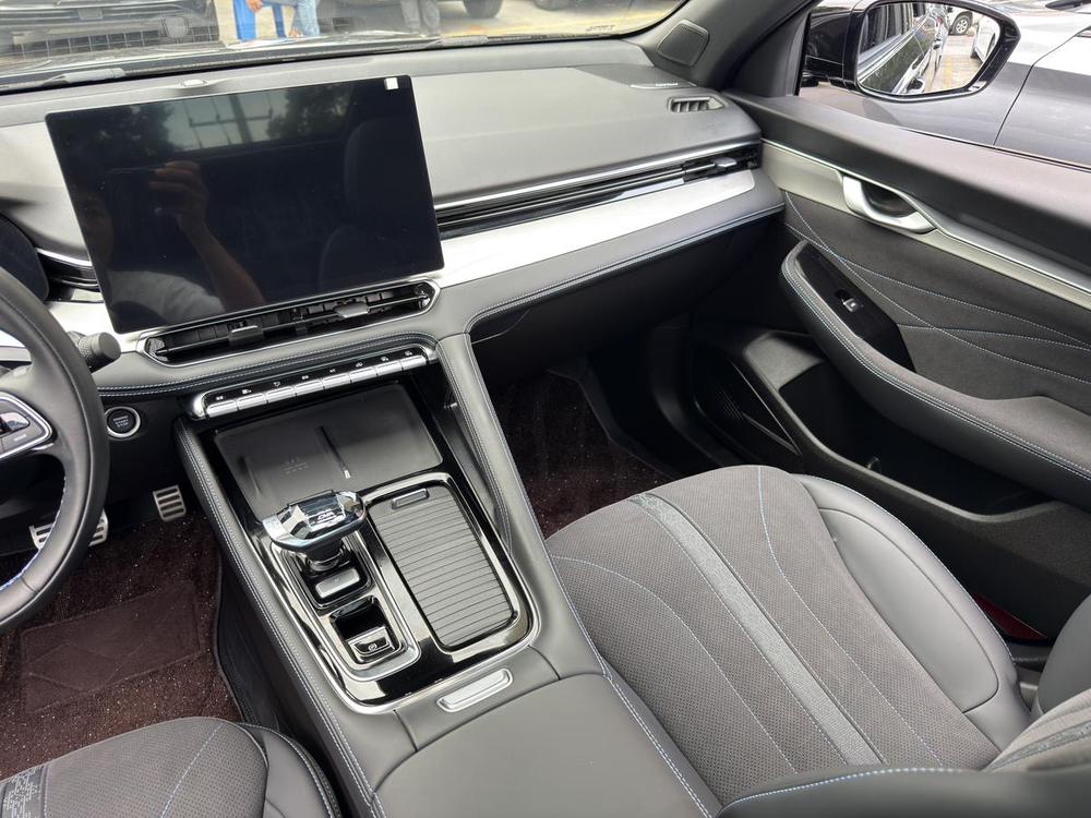 Geely Xingrui