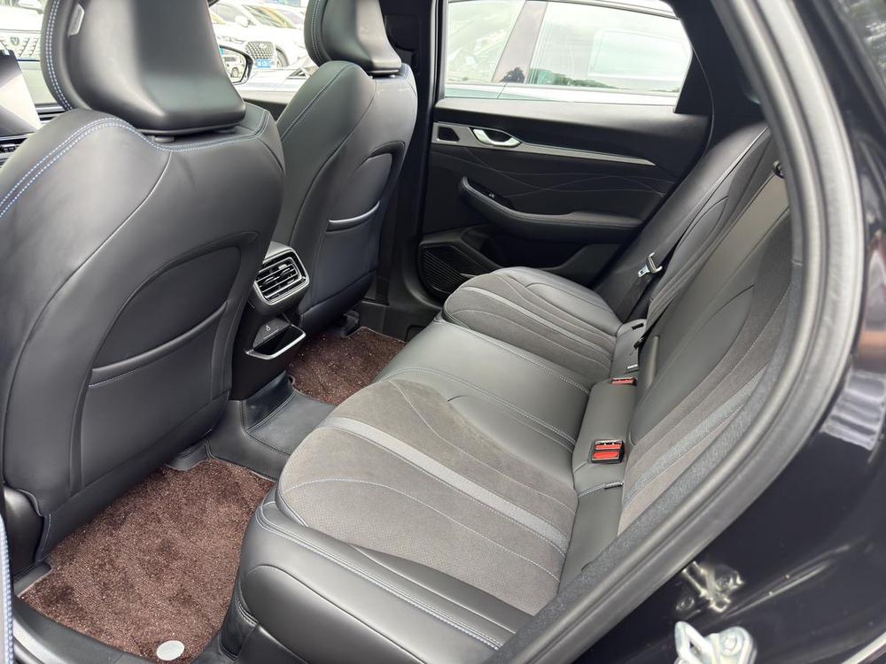 Geely Xingrui