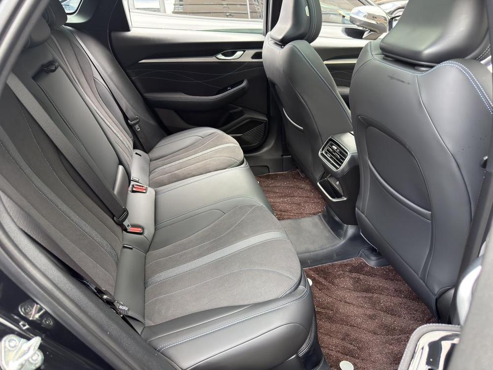 Geely Xingrui