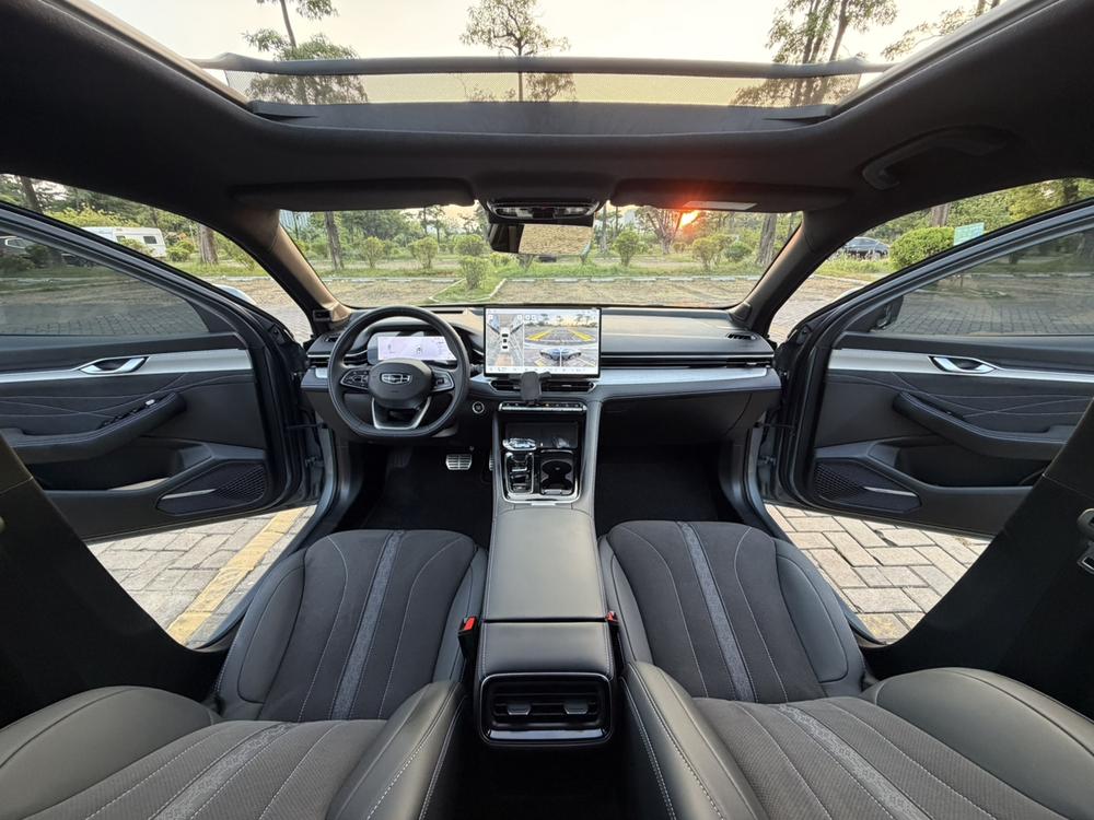 Geely Xingrui