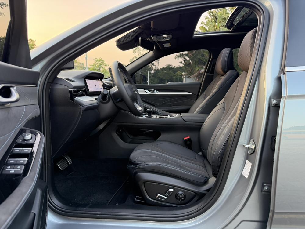 Geely Xingrui