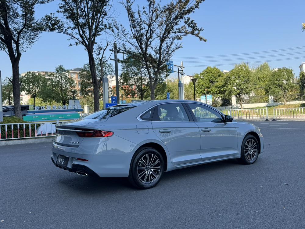 Geely Xingrui