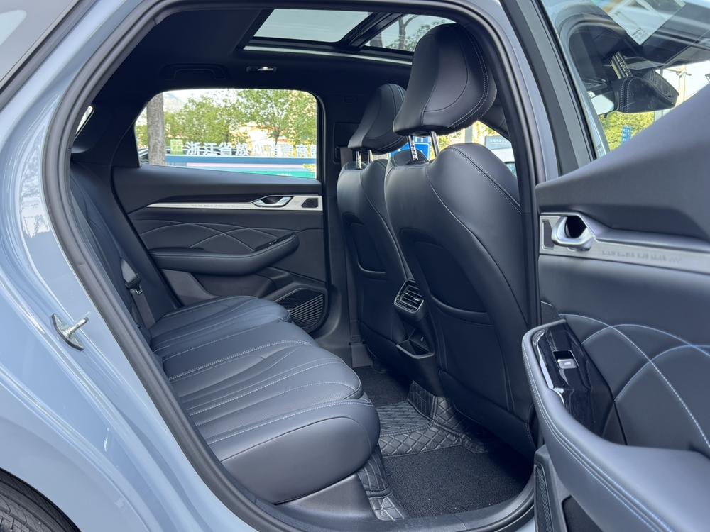 Geely Xingrui