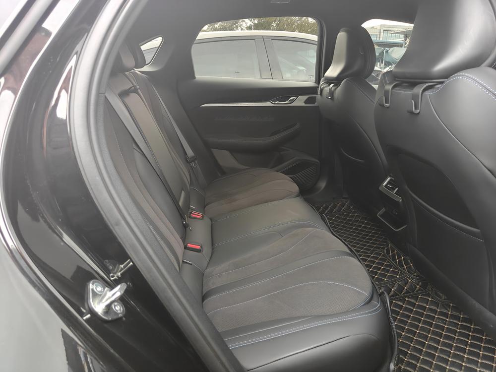 Geely Xingrui