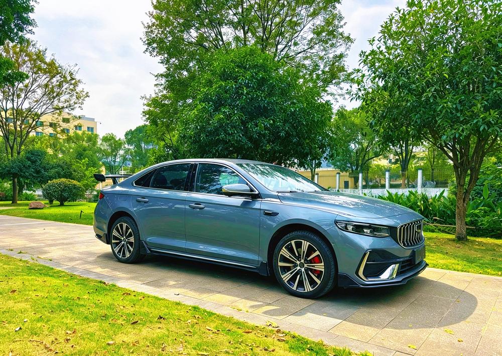 Geely Xingrui
