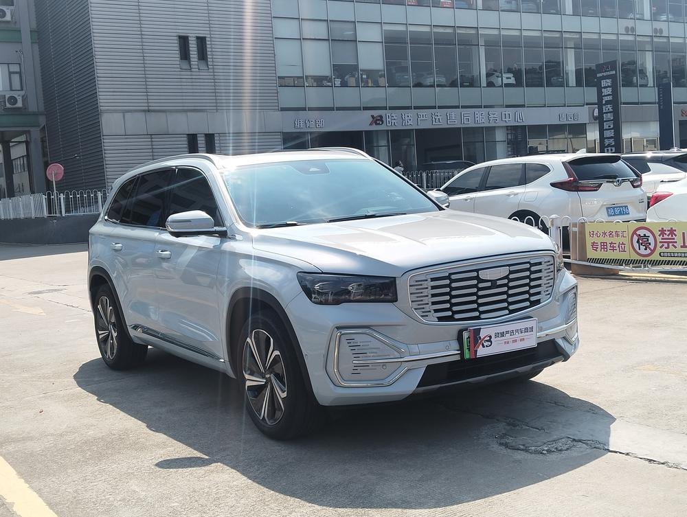 Geely Xingyue L Hi-P
