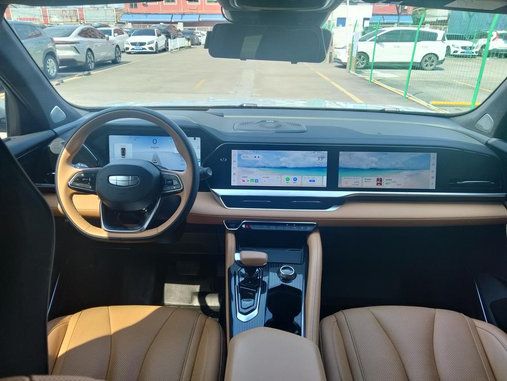 Geely Xingyue L Hi-P