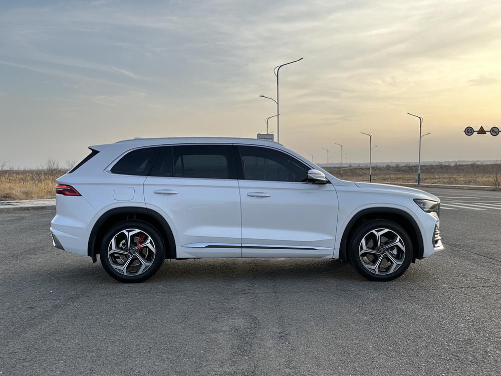 Geely Xingyue L