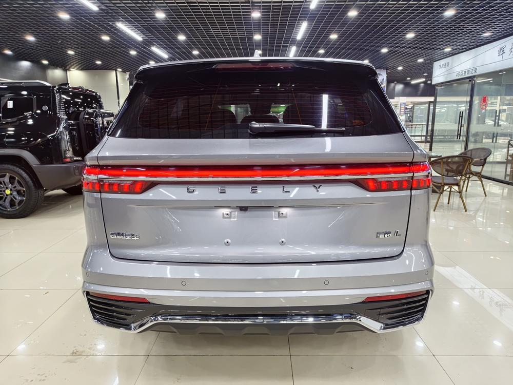 Geely Xingyue L